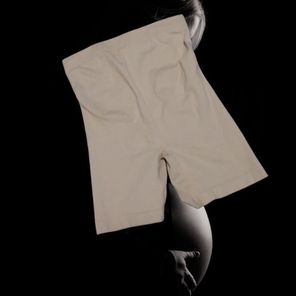 Motherhood Maternity Nude Colored XL Shapewear - Picture 2 of 7